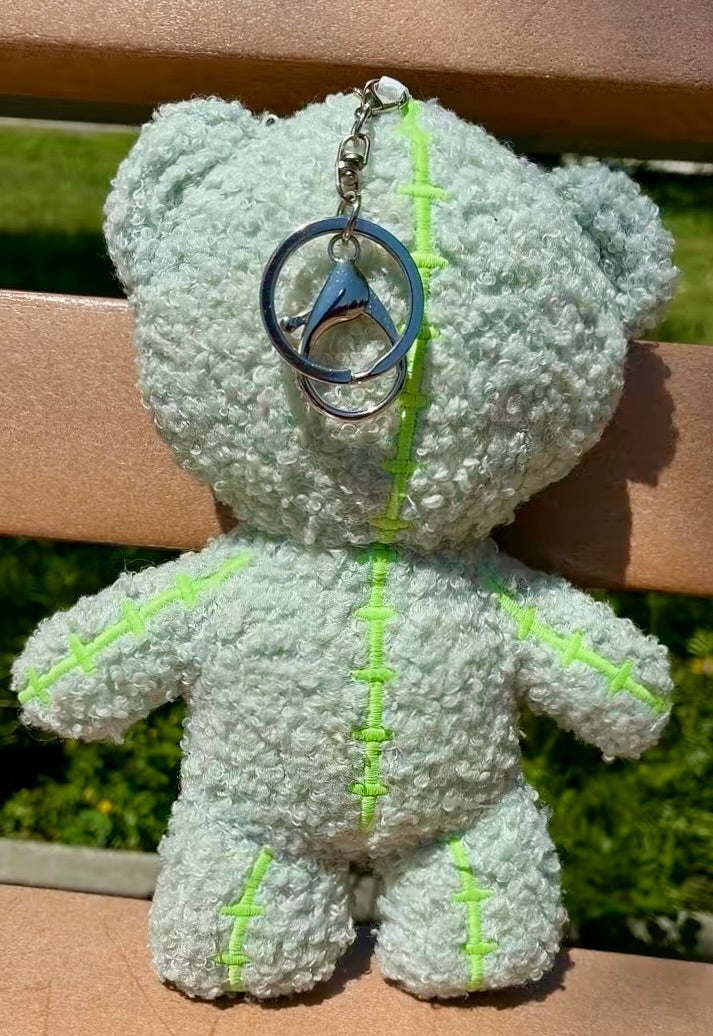 Faceless Love Bear Keychain - Green